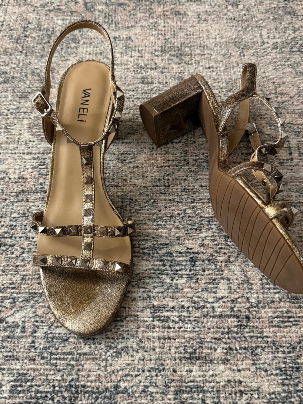 Vaneli Size 10.5 Metallic Bronze Studded T-Strap Block Heel Sandals